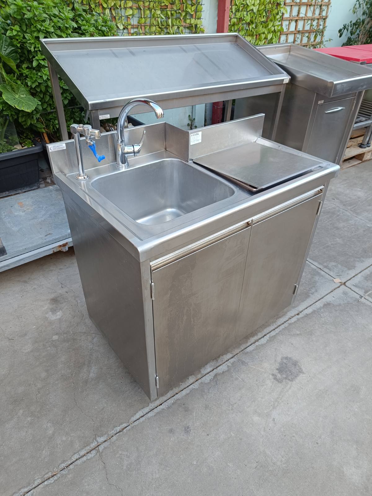 viber_image_2025-12-12_12-18-57-930