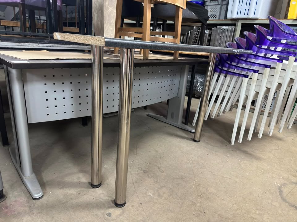 608871972_1909821963262975_6736520309078480368_n